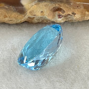 Natural Sky Blue Topaz Oval Shape 8.16ct 13.8  by 9.9 by 6.9mm - Huangs Jadeite and Jewelry Pte Ltd