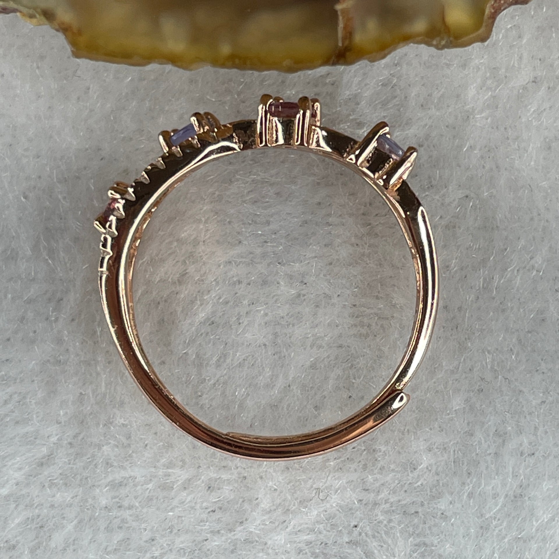 Natural-Rubilite-and-Blue-Topaz-with-Cubic-Zirconia-in-S925-Sliver-Gold-Color-Ring-1.96g-3.1-by-2.0mm-4-Pcs-(Adjustable Size)