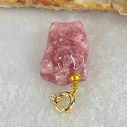 Natural Strawberry Quartz Fortune Cat Charm 3.76g 18.3 by 13.0 by 9.1mm - Huangs Jadeite and Jewelry Pte Ltd