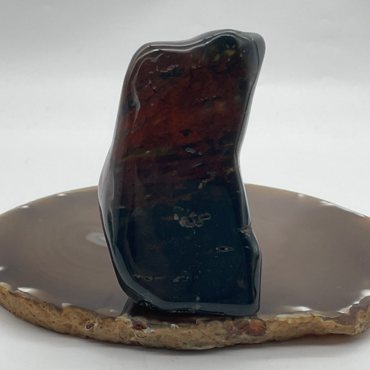 Natural Bloodstone Chalcedony Rough Display Specimen | Forest Green & Crimson Speckled Mineral (250.10g | 48.5 x 47.0 x 84.0mm) | Synergy, Grounded Vitality, Courage Shield & Mindful Feng Shui Anchor)