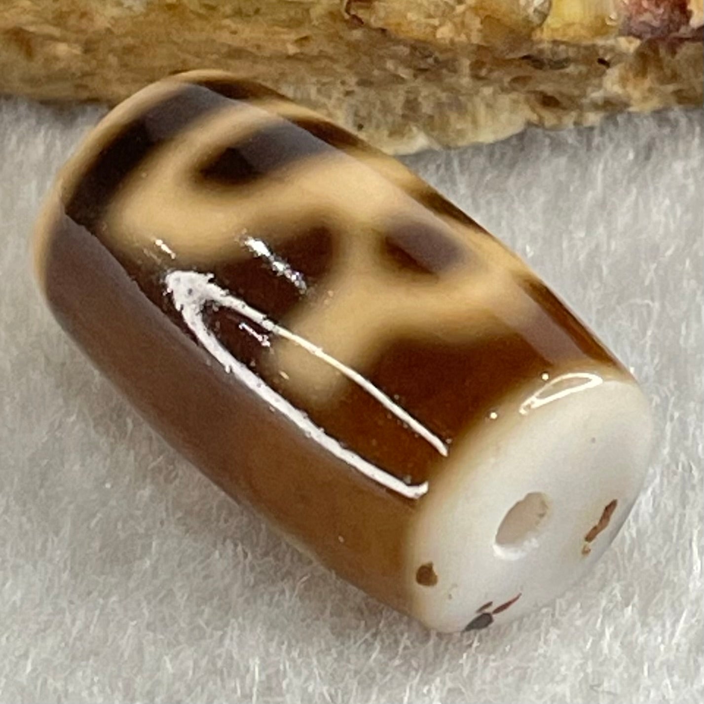 Natural Powerful Tibetan Old Oily Agate Double Cai Shen Dzi Bead Heavenly Master (Tian Zhu) 双财神长天珠 4.85g 19.9 by 11.8mm - Huangs Jadeite and Jewelry Pte Ltd