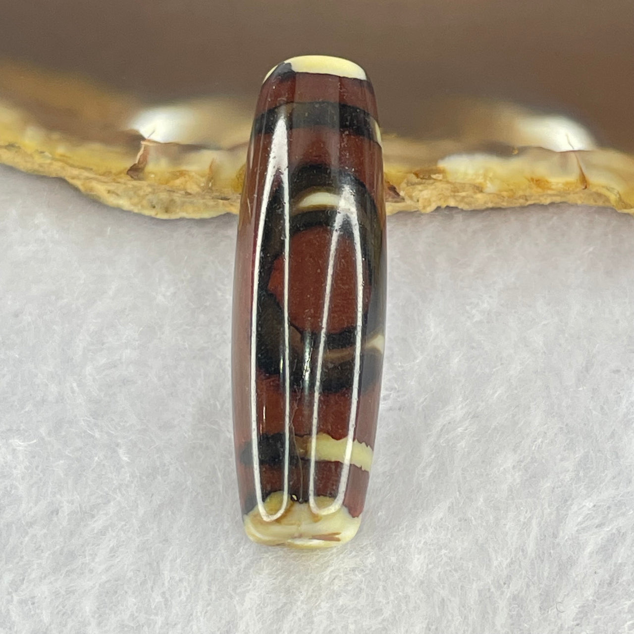 Natural Powerful Tibetan Old Oily Agate Sky Door Serenity 1 Eye Dzi Bead Heavenly Master (Tian Zhu) 一眼天诛 8.45g 37.6 by 12.0mm - Huangs Jadeite and Jewelry Pte Ltd