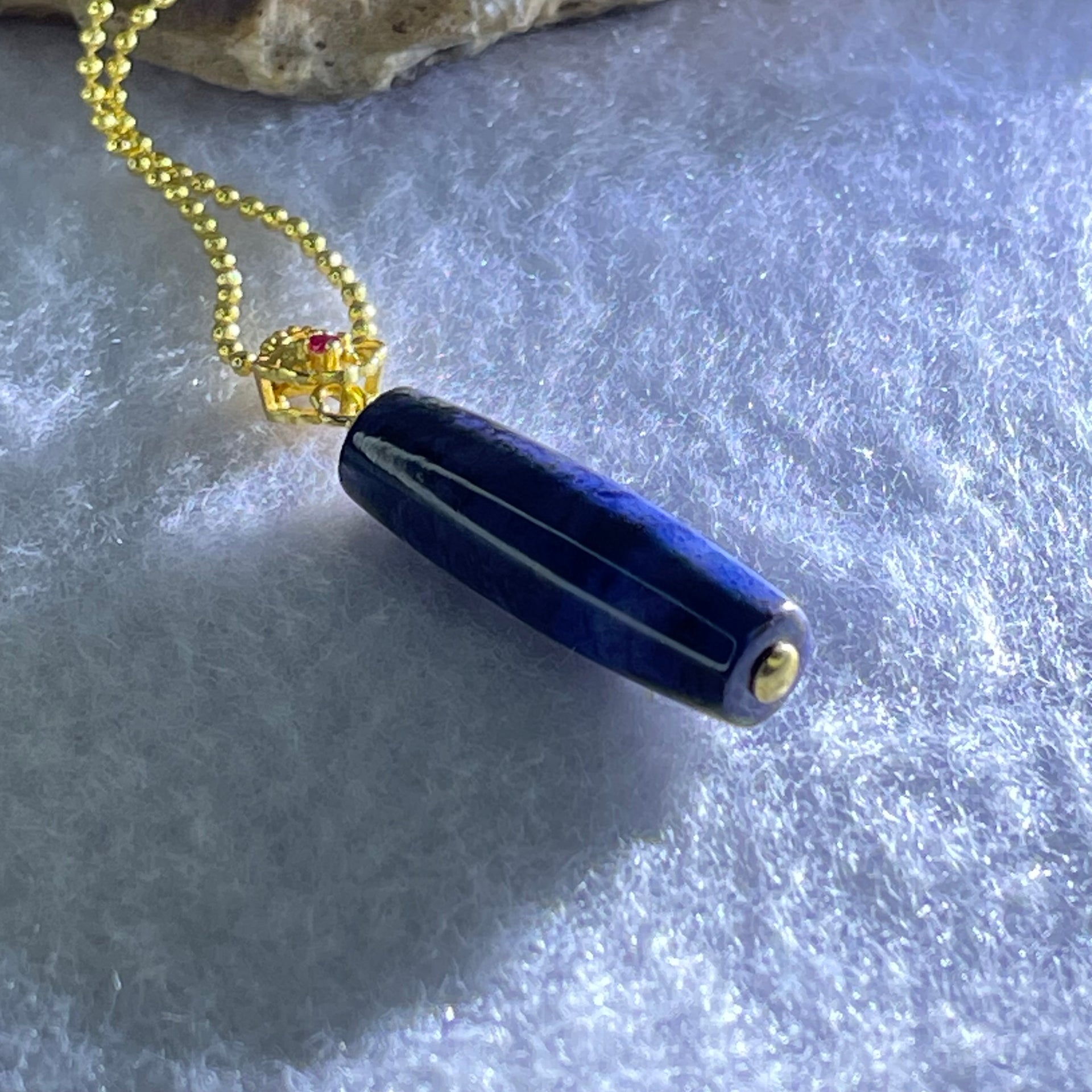 Very Good Grade Natural Sugilite Pillar Pendant in Gold Color Silver Necklace 2.74g 23.9 by 7.2mm - Huangs Jadeite and Jewelry Pte Ltd