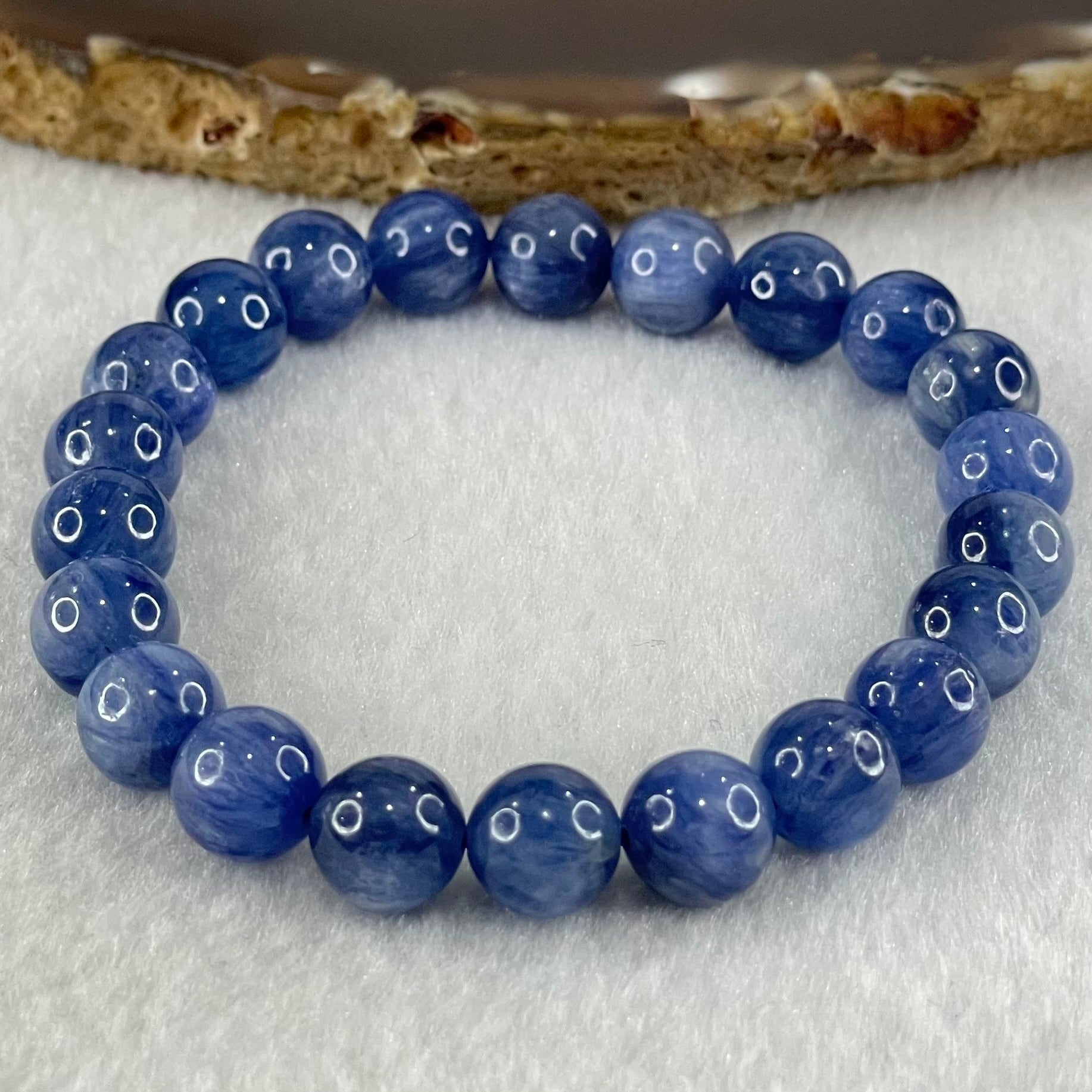 Natural Blue Kyanite Beads Bracelet 25.64g 16cm 8.9mm 22 Beads - Huangs Jadeite and Jewelry Pte Ltd