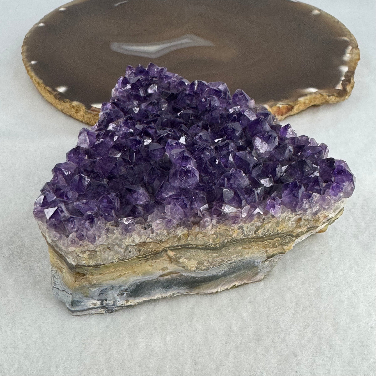 Natural Triangular Amethyst Mini Geode Display Specimen | Deep Violet Quartz Crystal Pocket Cluster for Desktop & Meditation (353.9g | 90.0 x 80.0 x 40.8mm)