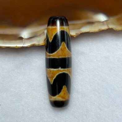 Natural Powerful Tibetan Old Oily Agate Double Tiger Tooth Daluo Dzi Bead Heavenly Master (Tian Zhu) 虎呀天诛 6.99g 37.2 by 11.1mm