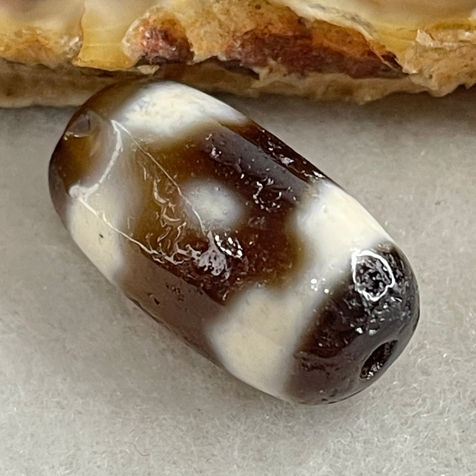 Natural Powerful Tibetan Old Oily Agate 3 Eyes Dzi Bead Heavenly Master (Tian Zhu) 三眼天诛 3.29g 19.3 by 10.5mm - Huangs Jadeite and Jewelry Pte Ltd