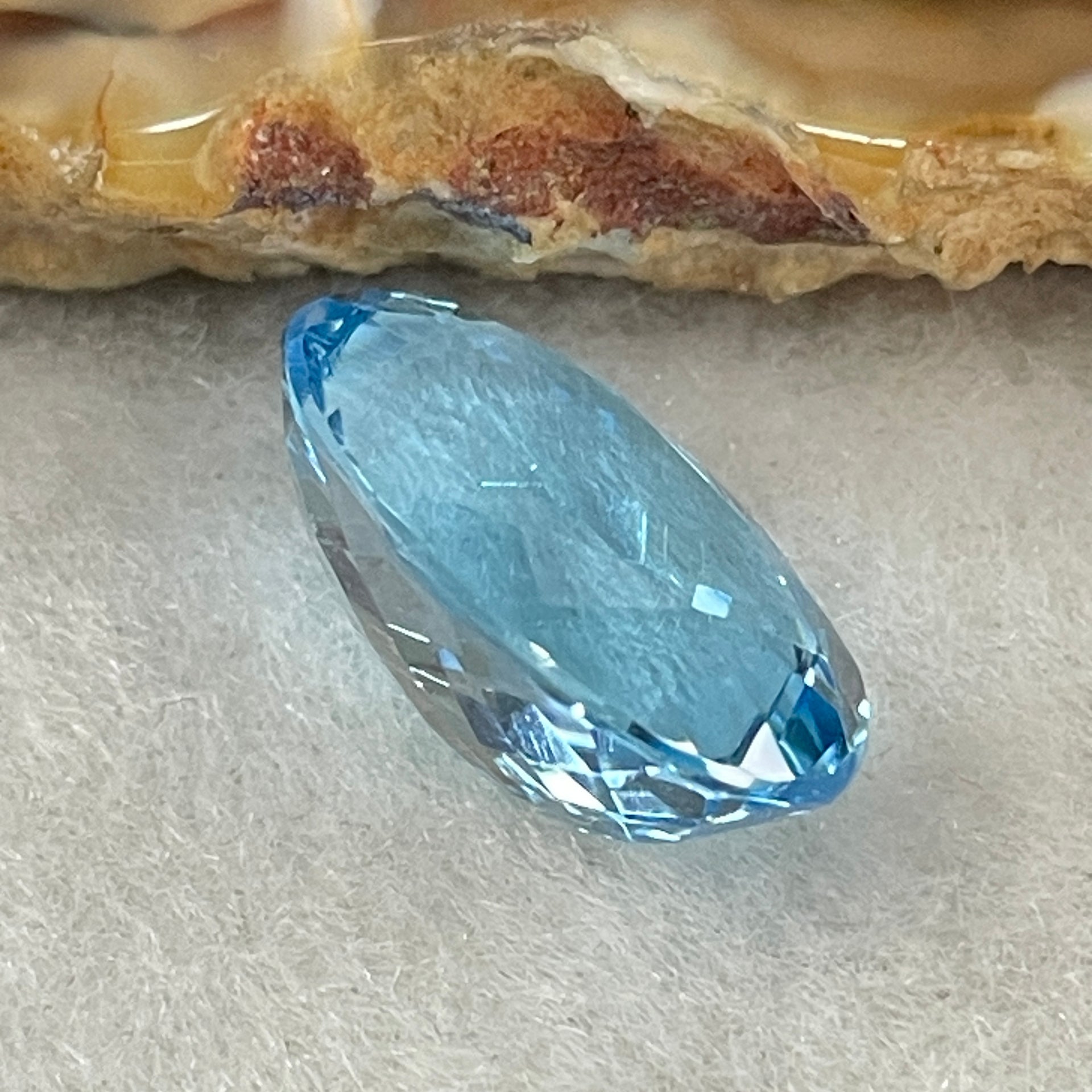 Natural Sky Blue Topaz Oval Shape 9.49ct 14.8 by 11.2 by 7.2mm - Huangs Jadeite and Jewelry Pte Ltd