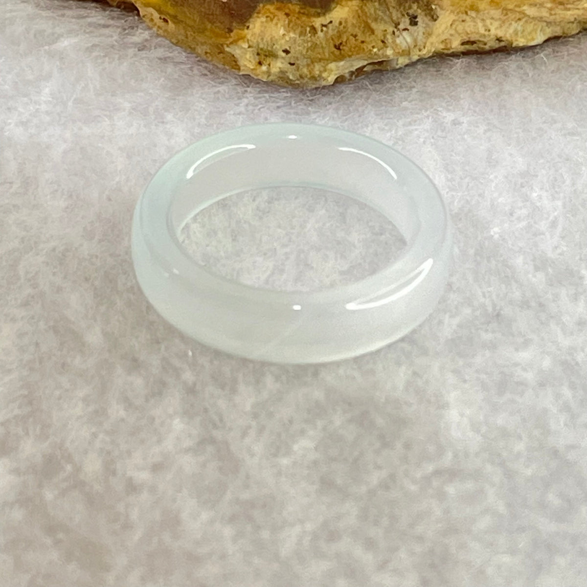 Natural Transparent White Agate Ring 2.31g 5.3 by 3.2mm US6.9 HK15 - Huangs Jadeite and Jewelry Pte Ltd