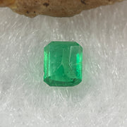 Natural Colombia Vivid Green Emerald (Beryl) Cut-Cornered Rectangular  Step cut 0.48ct 5.2 by 4.3 by 2.9mm - Huangs Jadeite and Jewelry Pte Ltd