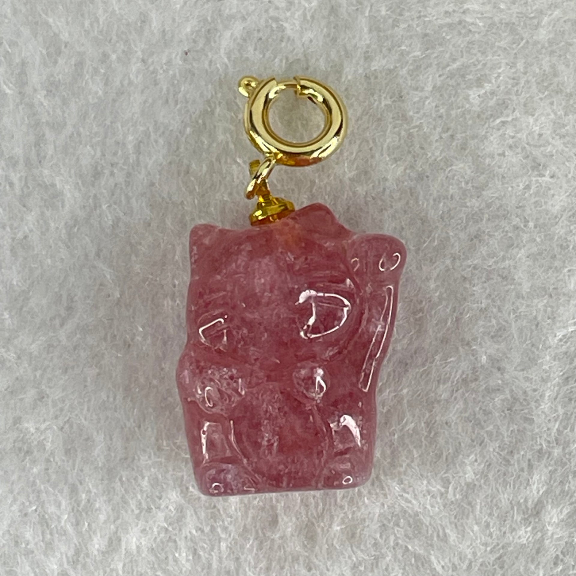 Natural Strawberry Quartz Fortune Cat Charm 3.89g 17.3 by 12.8 by 9.7mm - Huangs Jadeite and Jewelry Pte Ltd