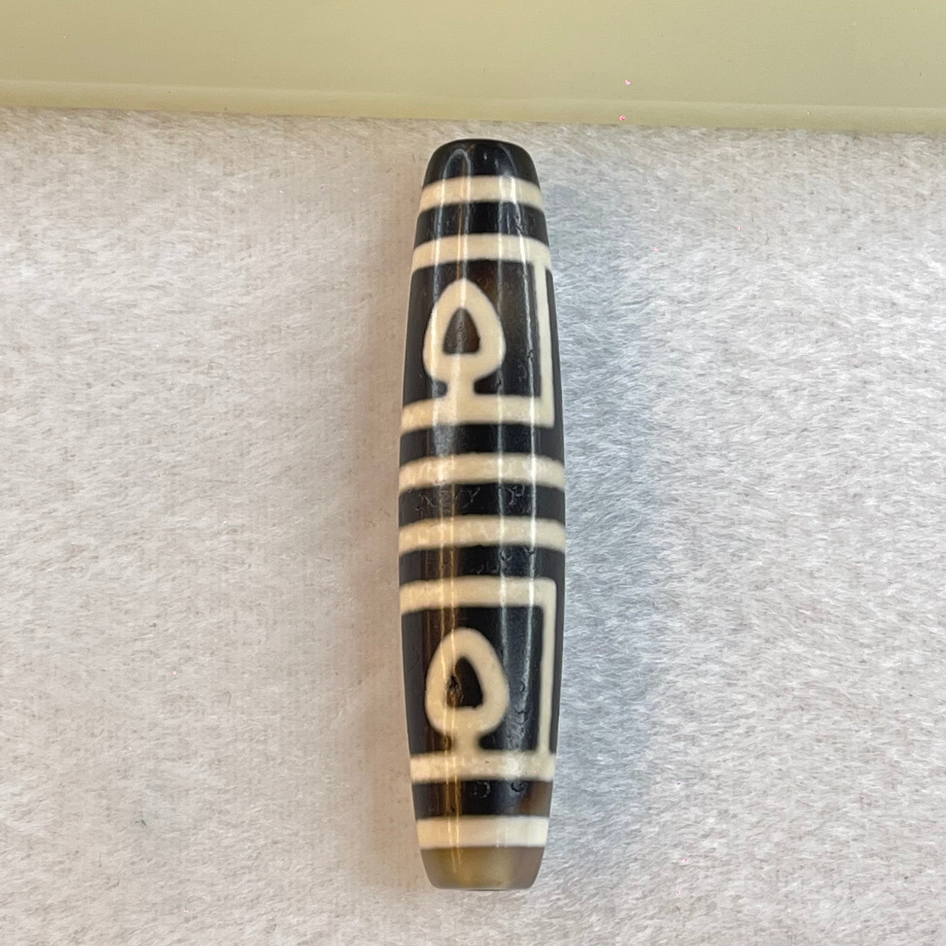 Natural Powerful Tibetan Old Oily Agate Patina 4 Mercy Bodhi Tree Leaf Dzi Bead Heavenly Master (Tian Zhu) 六眼天诛 16.43g 59.5 by 13.4mm - Huangs Jadeite and Jewelry Pte Ltd