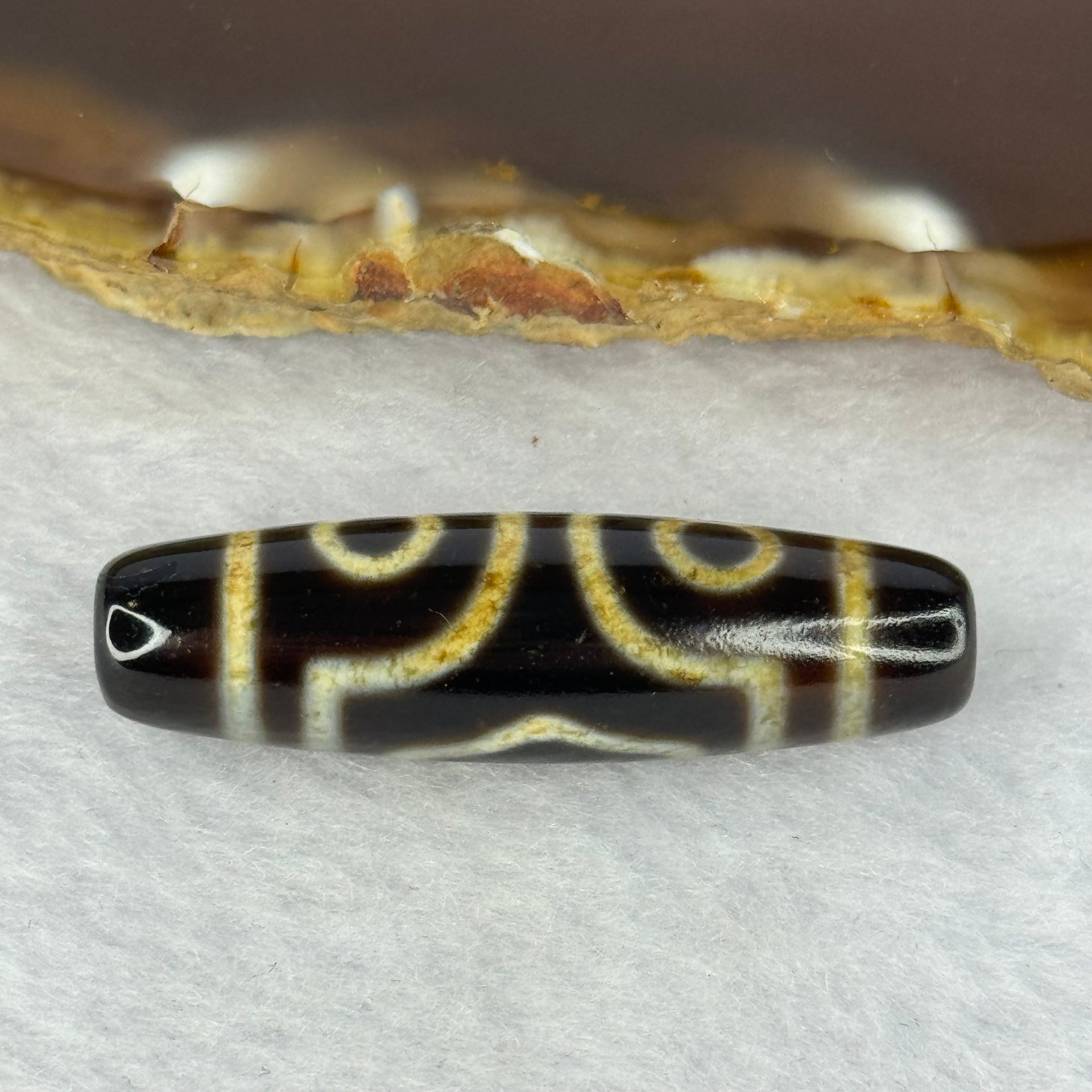 Natural Powerful Tibetan Old Oily Agate 3 Eyes Dzi Bead Heavenly Master (Tian Zhu) 三眼天诛 7.26g 39.4 by 11.2mm - Huangs Jadeite and Jewelry Pte Ltd