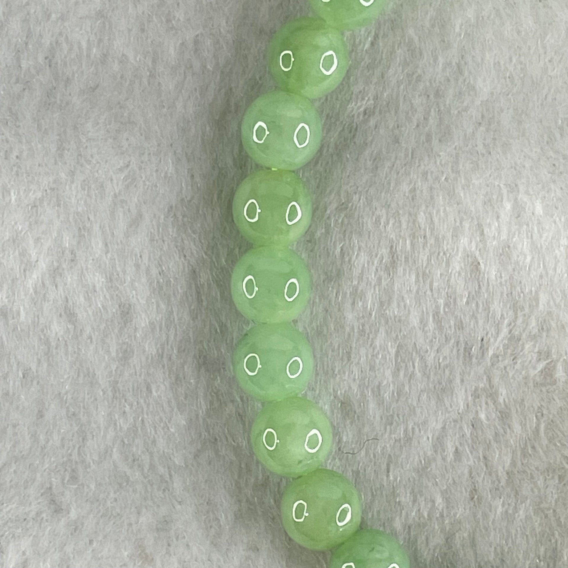 Type A Intense Bright Apple Green Jadeite Beads Bracelet 11.45g 15cm 6.1mm 30 Beads - Huangs Jadeite and Jewelry Pte Ltd