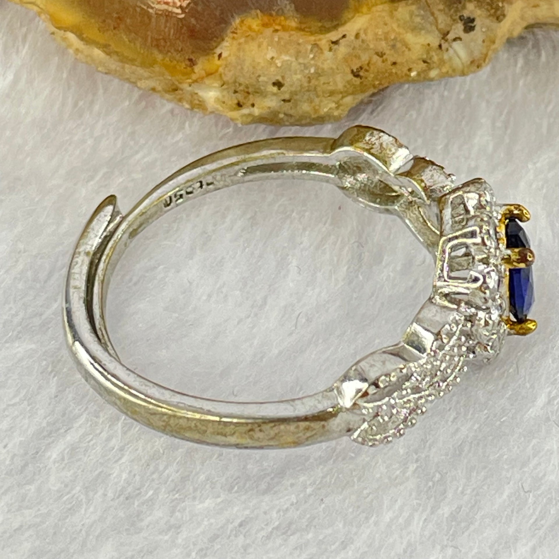 Blue Cubic Zirconia in S925 Sliver Ring (Adjustable Size) 1.68g 6.1 by 3.8mm 2.0mm - Huangs Jadeite and Jewelry Pte Ltd