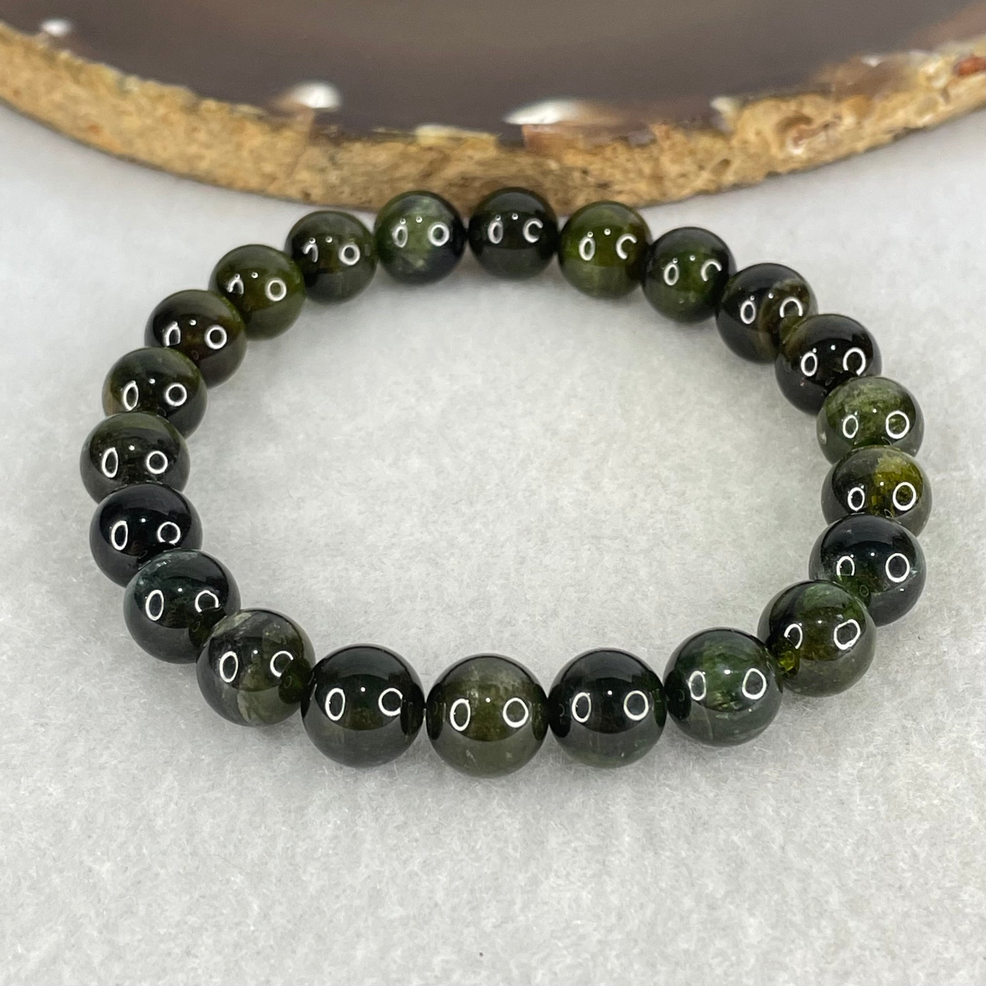 Above Average Grade Natural Green Cats Eye Tourmaline Beads Bracelet 22.44g 16cm 8.8mm 22 Beads - Huangs Jadeite and Jewelry Pte Ltd