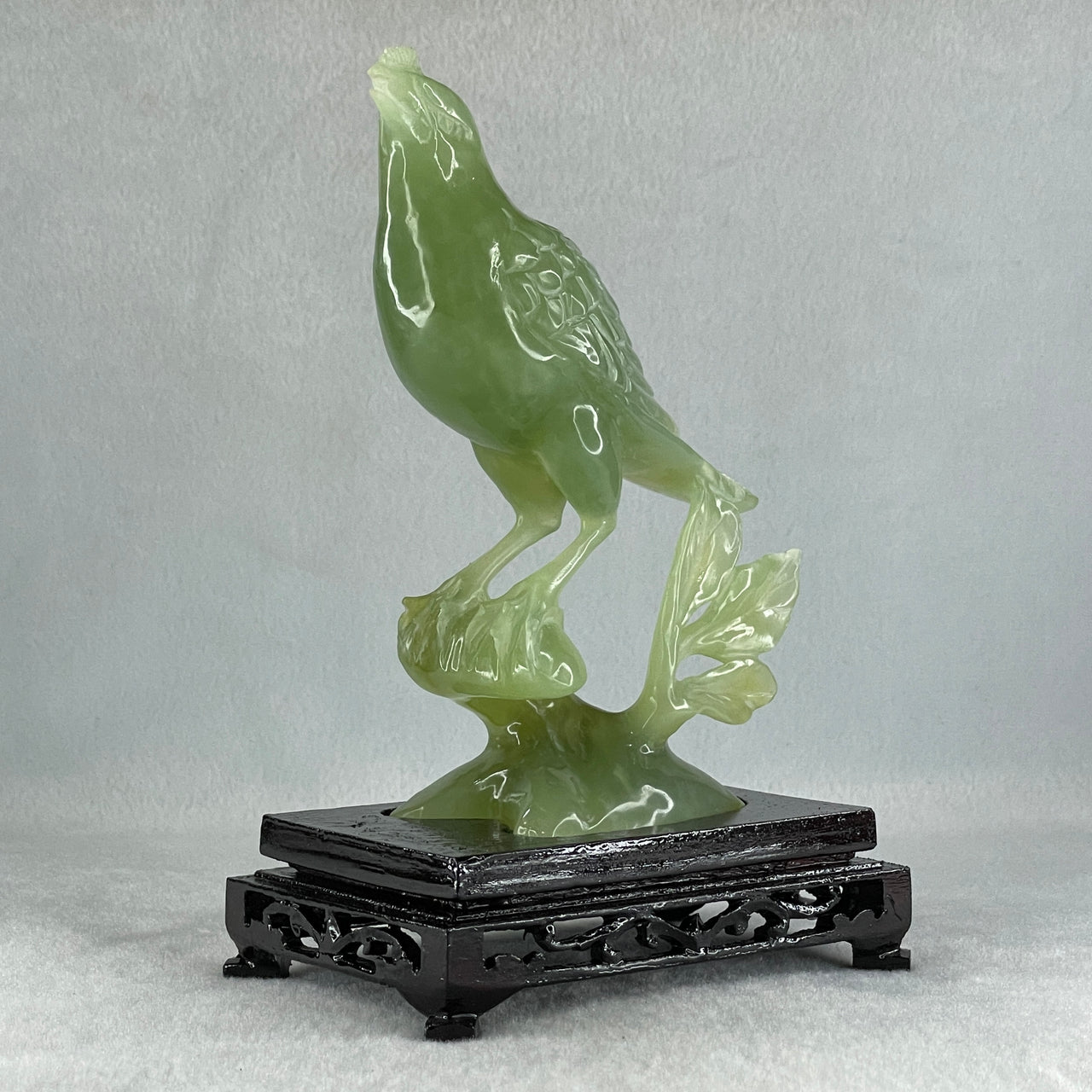 Natural Green Serpentine Javan Mynah Birds on Tree with Wooden Stand Display 418.9g 120.0 by 176.0 by 75.0mm - Huangs Jadeite and Jewelry Pte Ltd