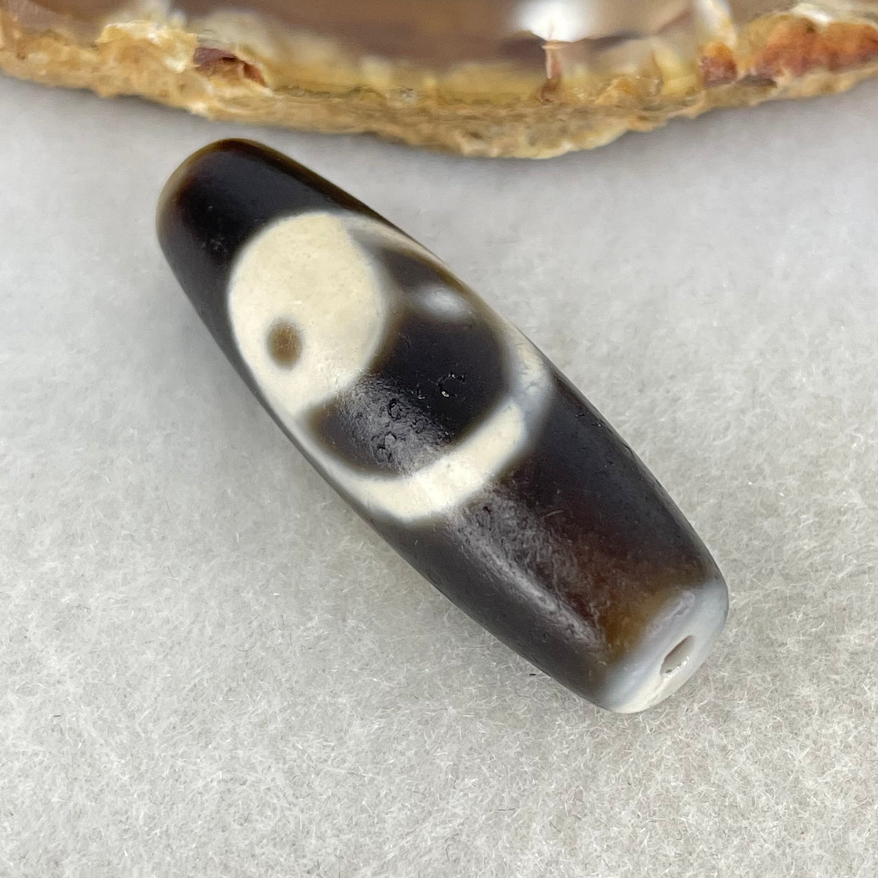 Natural Powerful Tibetan Old Oily Agate Yin Yang Bead Heavenly Master (Tian Zhu) 9.14g 38.1 by 12.3mm - Huangs Jadeite and Jewelry Pte Ltd