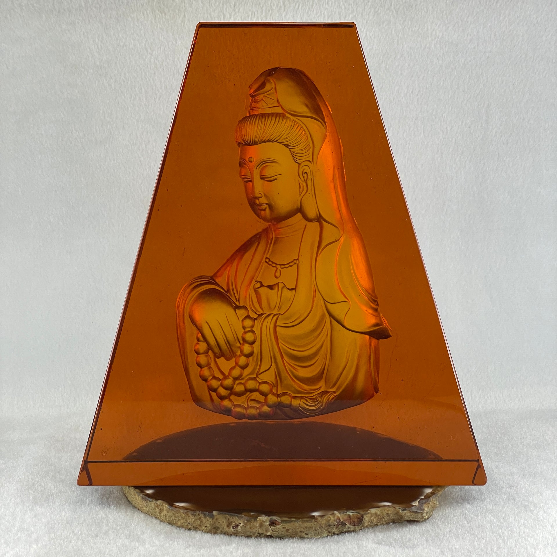Liuli Red Guan Yin Display 3,171.0g 180.0 by 60.0 by 200.0mm - Huangs Jadeite and Jewelry Pte Ltd