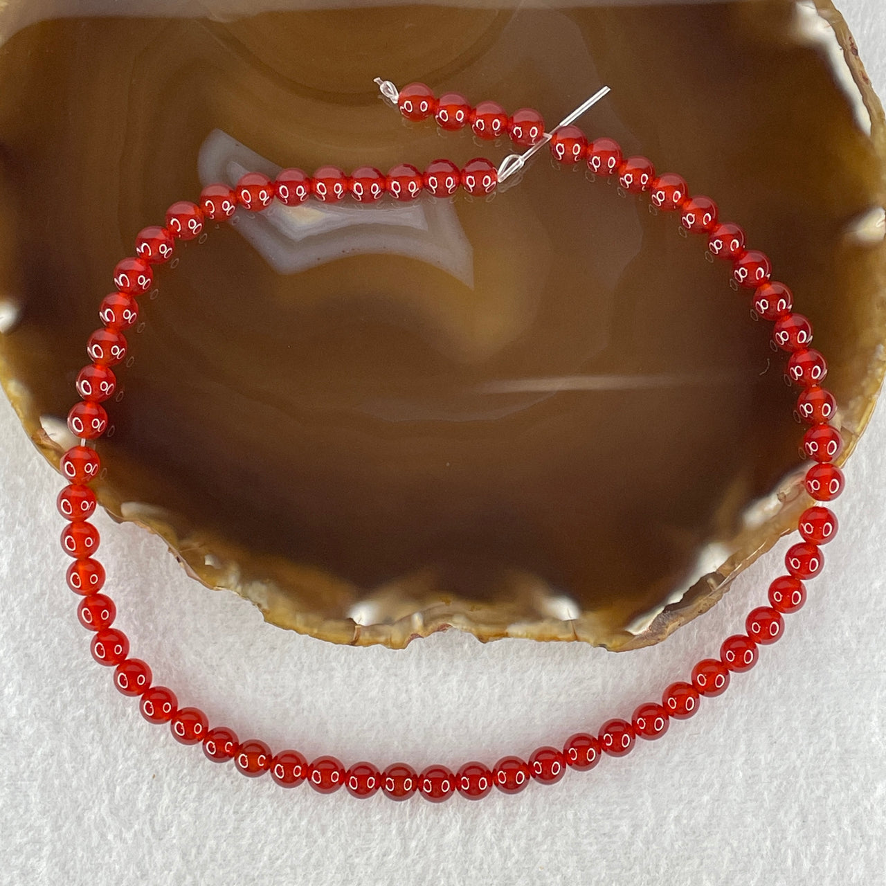 Certified Natural Red Agate Chalcedony Beads Loose Beads for Bracelet 20.09g 37.5cm 6.4mm 61 Beads