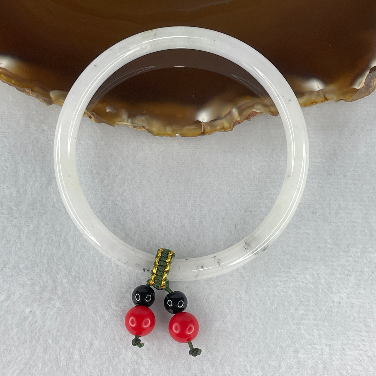 Certified Natural Type A Colorless to Faint Green with Wuji Grey Piao Hua Jadeite Bangle with Dangling Charm | Sleek Fine-Strand Round Court Silhouette | (23.43g 6.6x5.8mm | 57.9mm Inner Diameter | Close to Perfect)