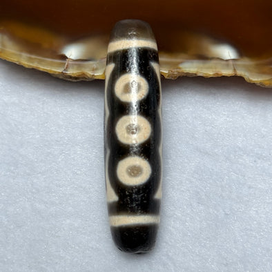 Natural Powerful Tibetan Old Oily Agate 5 Eyes Dzi Bead Heavenly Master (Tian Zhu) 五眼天诛 11.32g 48.0 by 12.4mm - Huangs Jadeite and Jewelry Pte Ltd