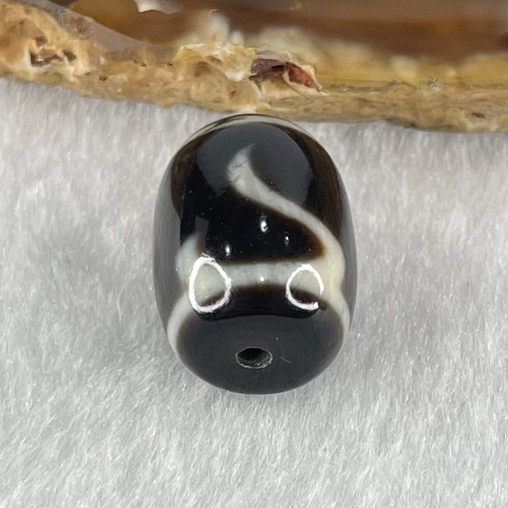 Natural Powerful Tibetan Old Oily Green Tara Dzi Bead Heavenly Master (Tian Zhu) 绿度母天珠 4.86g 17.3 by 13.1mm - Huangs Jadeite and Jewelry Pte Ltd