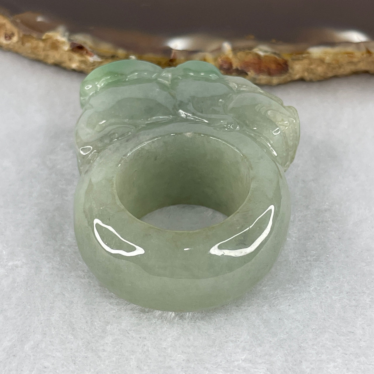 Natural Type A Light Green & Green Piao Hua Jadeite Pixiu Thumb Ring | 100% Untreated Ban Zhi Wealth Ring | Executive Fei Cui Jade Statement Ring (44.02g | US 10 / HK 22.4 | 23.0 × 15.5mm)