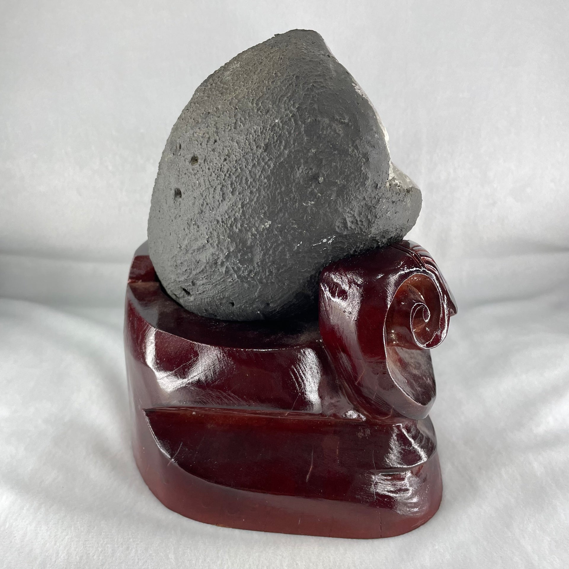 Natural Amethyst Cave with Wooden Stand 4,155.5g 190.0 by 160.0 by 195.0mm - Huangs Jadeite and Jewelry Pte Ltd