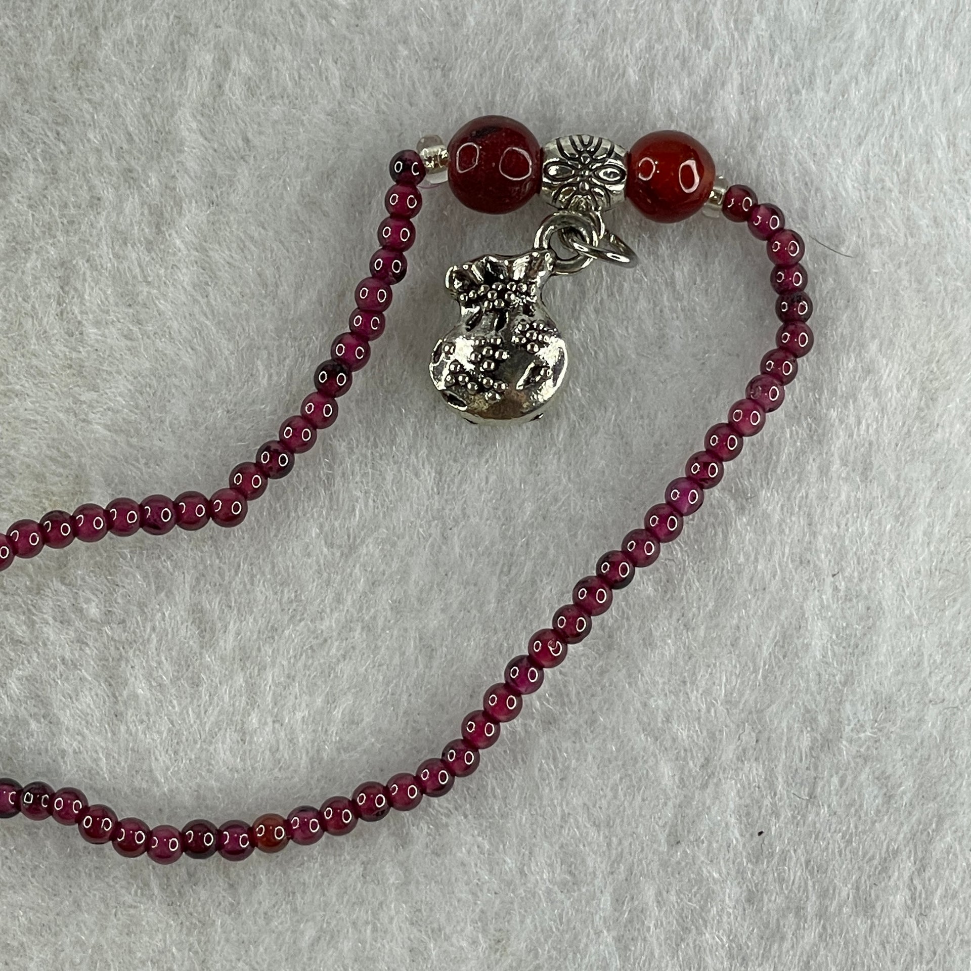 Natural Red Garnet Beads Necklace 11.30g 48cm 6.7mm 8Beads - 2.5mm 94Beads - Huangs Jadeite and Jewelry Pte Ltd