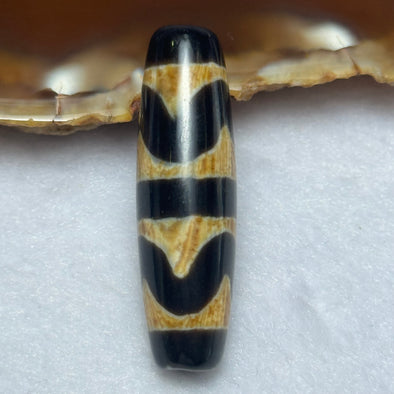 Natural Powerful Tibetan Old Oily Agate  Double Tiger Tooth Daluo Dzi Bead Heavenly Master (Tian Zhu) 虎呀天诛 7.93g 39.1 by 11.7mm