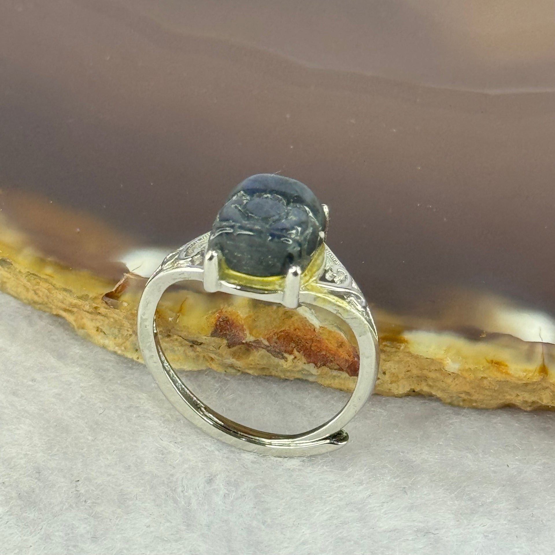 Natural Labradorite Pixiu in S925 Sliver Ring (Adjustable Size) 2.05g 9.7 by 8.3 by 5.4mm - Huangs Jadeite and Jewelry Pte Ltd