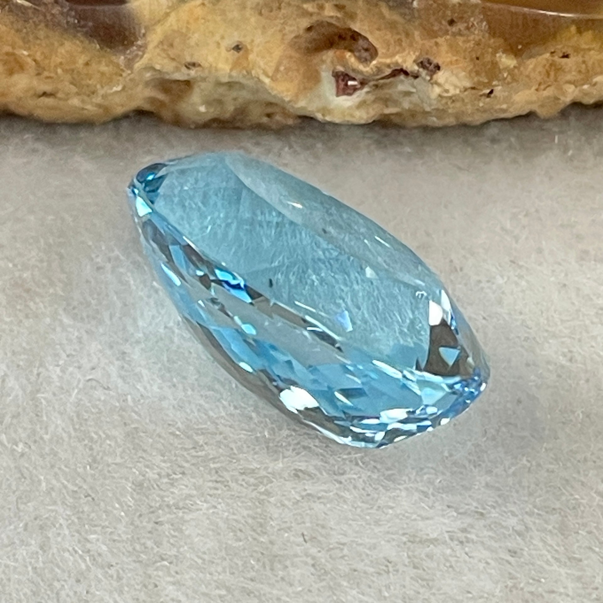 Natural Sky Blue Topaz Oval Shape 12.29ct 16.8 by 11.1 by 7.9mm - Huangs Jadeite and Jewelry Pte Ltd