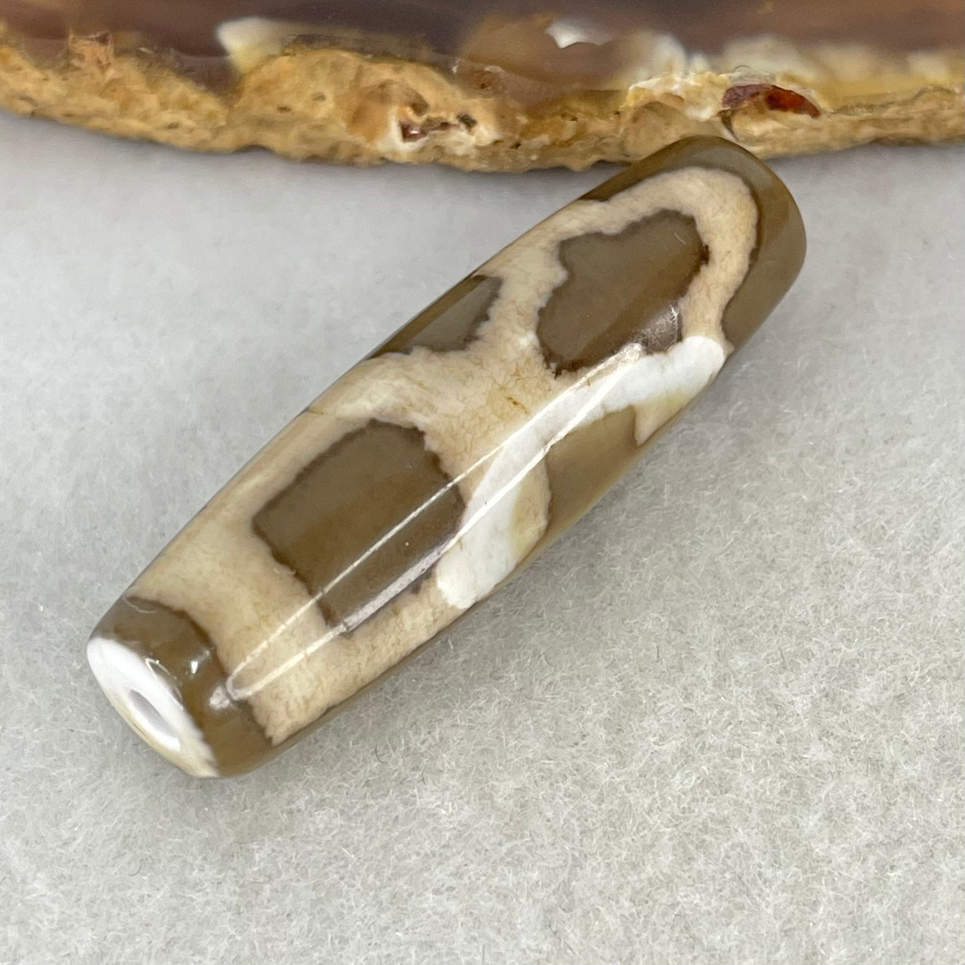 Natural Powerful Tibetan Old Oily Agate Cai Shen Dzi Bead Heavenly Master (Tian Zhu) 财神长天珠 9.35g 39.5 by 12.1mm - Huangs Jadeite and Jewelry Pte Ltd