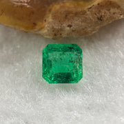 Natural Colombia Green Emerald (Beryl) Cut-Cornered Rectangular step cut 0.62ct 5.3 by 5.2 by 3.1mm - Huangs Jadeite and Jewelry Pte Ltd