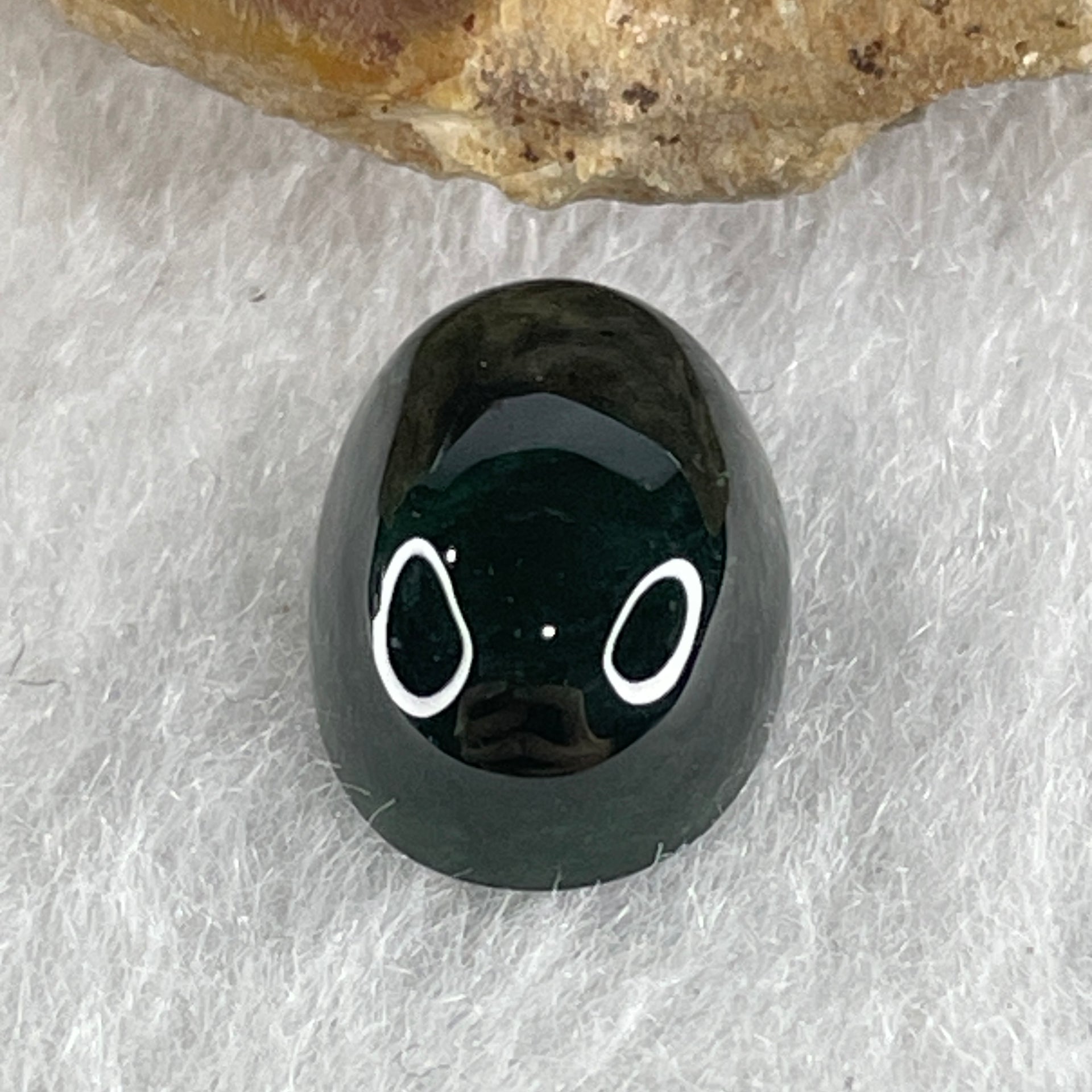 Type A Translucent Black Omphacite Jadeite Round Cabouchon Stone For Setting 1.09g 11.9 by 8.5 by 5.2mm - Huangs Jadeite and Jewelry Pte Ltd