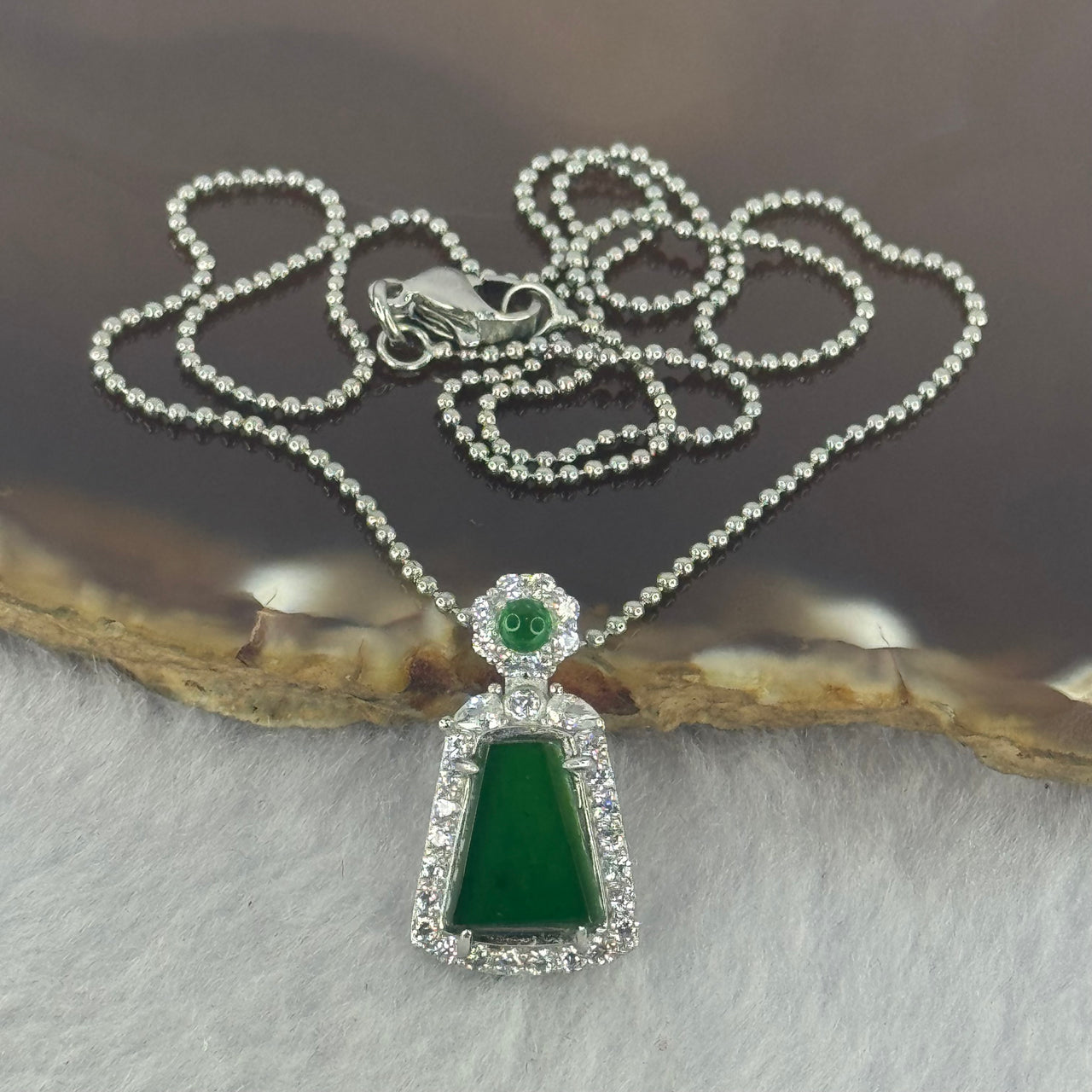 Type A Icy Green Omphasite Jadeite 9.9 by 8.5 by 2.5mm Wu Shi Pai Pendant in S925 Sliver Necklace 4.56g - Huangs Jadeite and Jewelry Pte Ltd