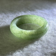 Type A Green Jadeite Ring 4.05g 6.0 by 3.9mm US7 HK15.5 (Slight External Line) - Huangs Jadeite and Jewelry Pte Ltd