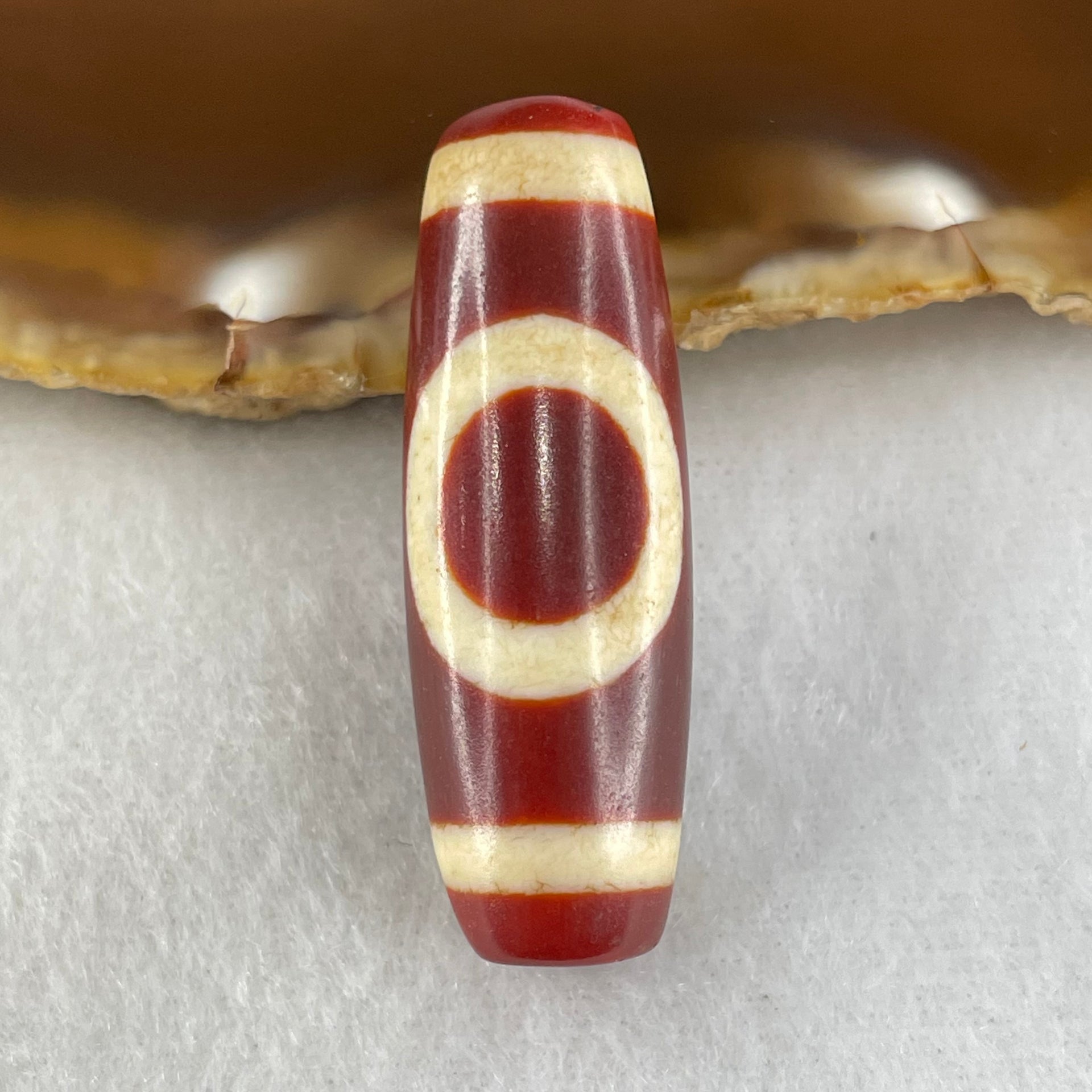 Natural Powerful Tibetan Old Oily Red White Agate One Eye Earth Element Dzi Bead Heavenly Master (Tian Zhu) 一眼土元素天珠 9.78g 37.7 by 13.1mm - Huangs Jadeite and Jewelry Pte Ltd