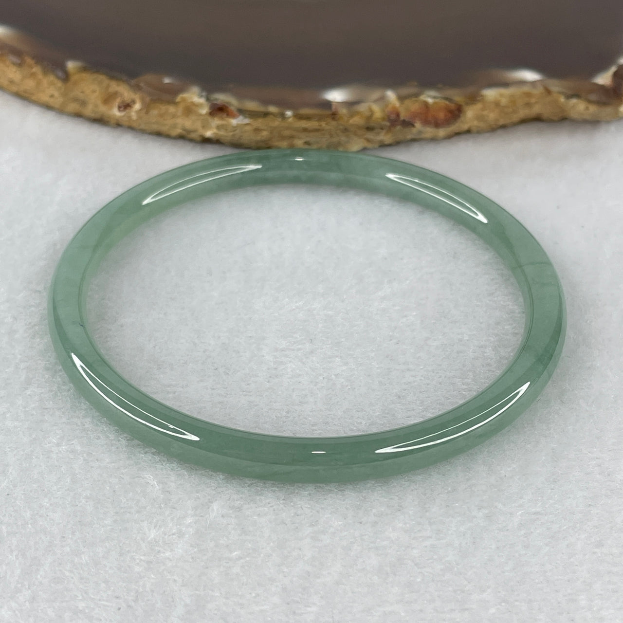 Certified Natural Type A Jelly Green Jadeite Bangle | Sleek Fine-Strand Round Court Silhouette | "Liquid Emerald" Flawless Prosperity & Protection Bangle (15.90g 5.6x5.4mm | 59.1mm | Perfect)