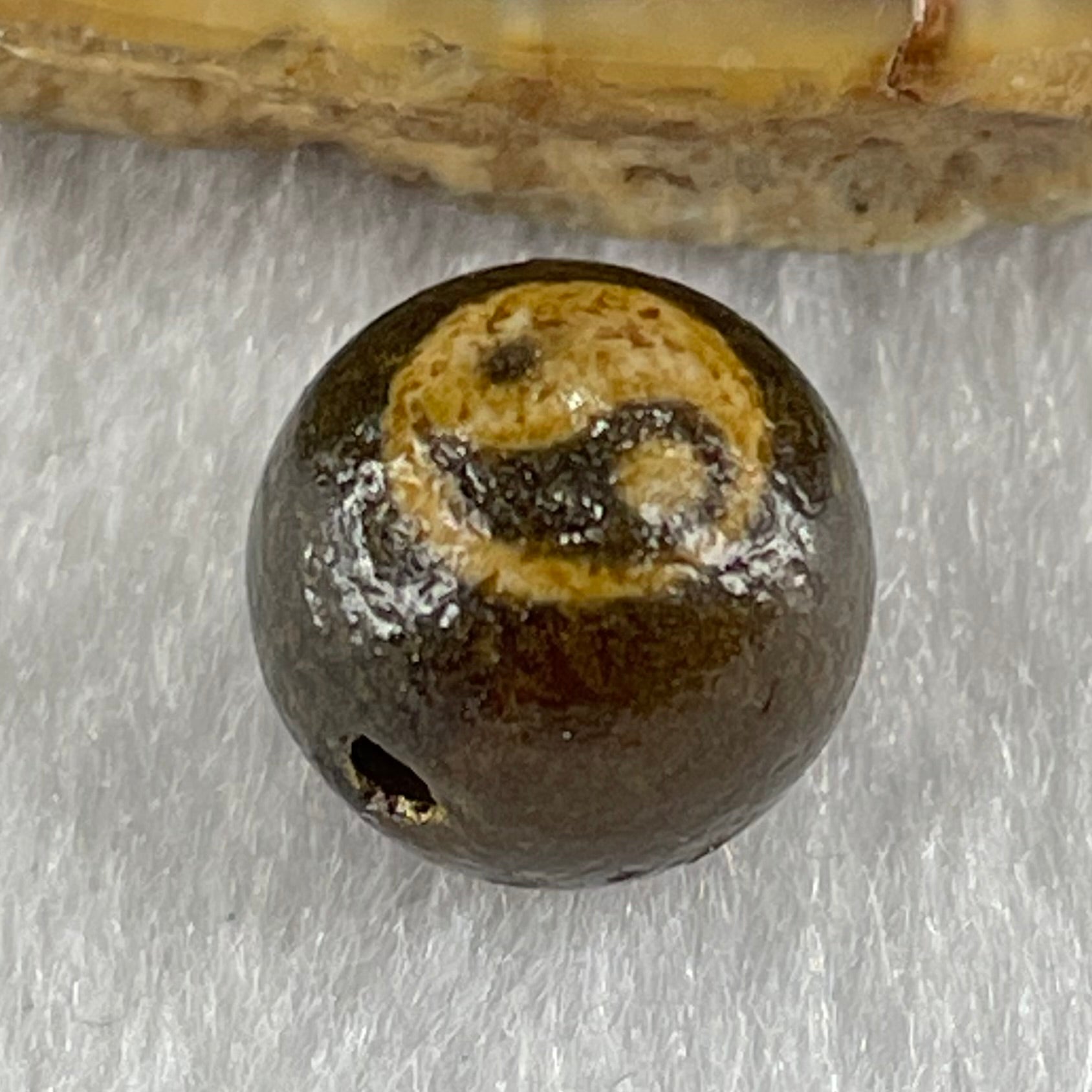 Natural Powerful Tibetan Old Oily Agate Yin Yang Bead Heavenly Master (Tian Zhu) 1.44g 10.0 by 10.3mm - Huangs Jadeite and Jewelry Pte Ltd