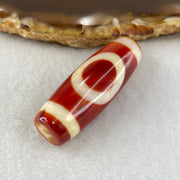 Natural Powerful Tibetan Old Oily Red White Agate One Eye Earth Element Dzi Bead Heavenly Master (Tian Zhu) 一眼土元素天珠 10.09g 37.4 by 13.2mm - Huangs Jadeite and Jewelry Pte Ltd