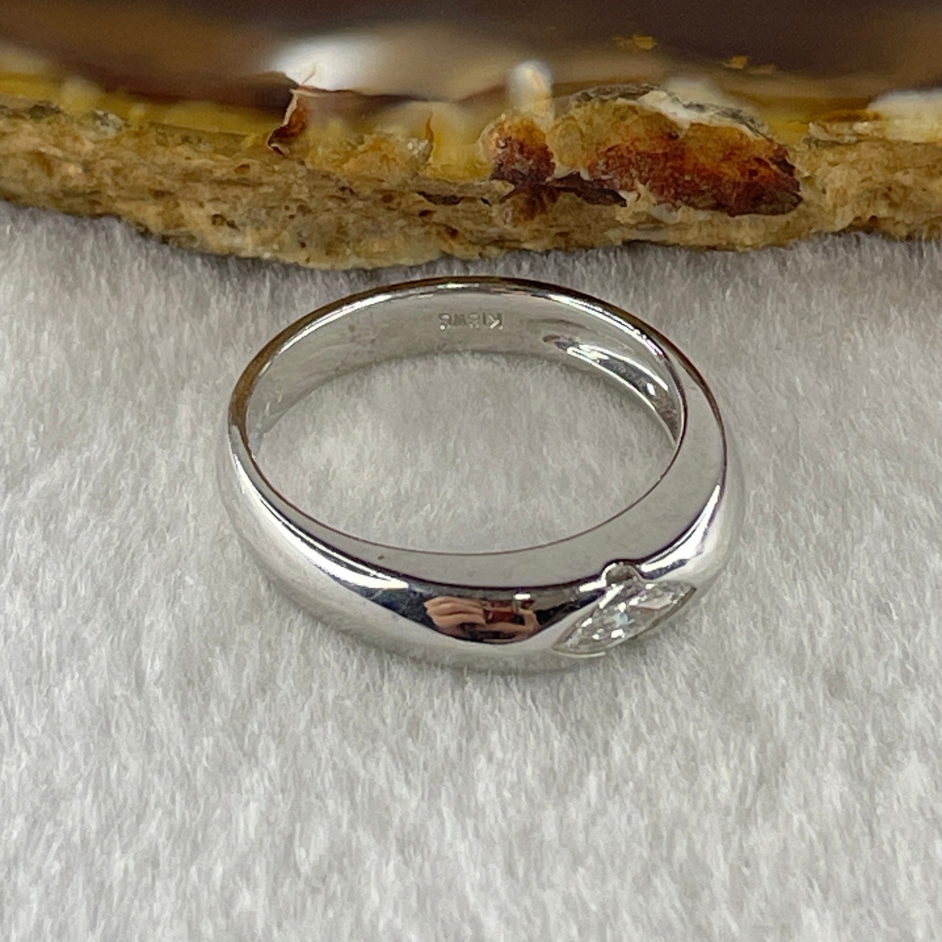 Natural Marquise Shape Diamond in 18K White Gold Ring D0.22ct Total 6.1g US7 HK15 - Huangs Jadeite and Jewelry Pte Ltd