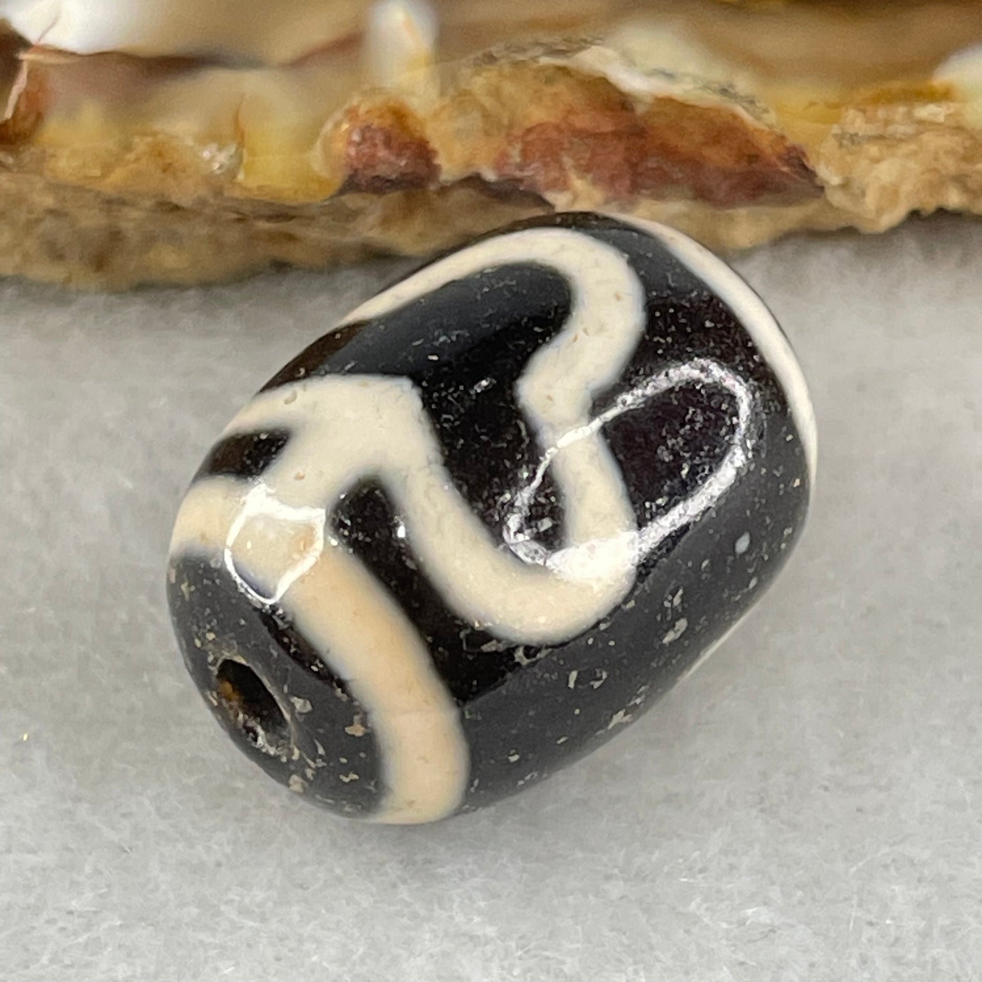 Natural Powerful Tibetan Old Oily Agate Double Bodhi Tree Dzi Bead Heavenly Master (Tian Zhu) 菩提树天珠 4.24g 17.4 by 12.7mm - Huangs Jadeite and Jewelry Pte Ltd