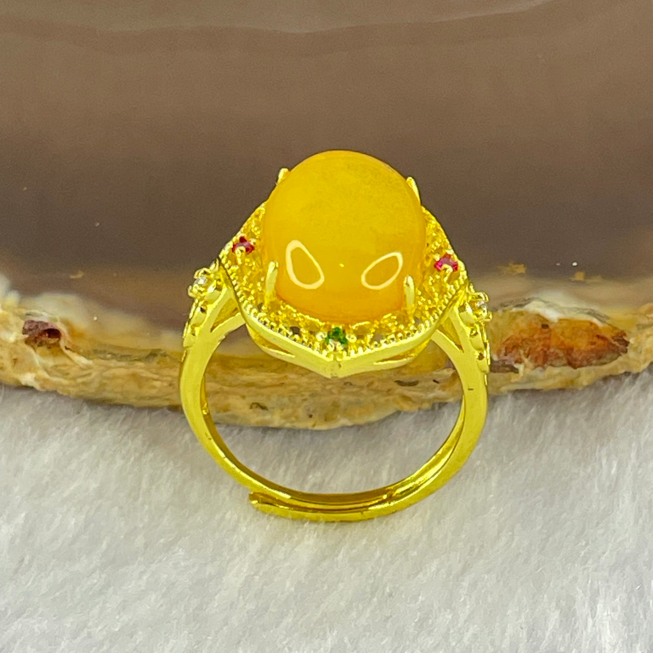 Natural Yellow Butterscotch Amber in S925 Sliver Gold Color Ring (Adjustable Size) 2.43g 2.43g 14.0 by 10.2 by 6.0mm - Huangs Jadeite and Jewelry Pte Ltd