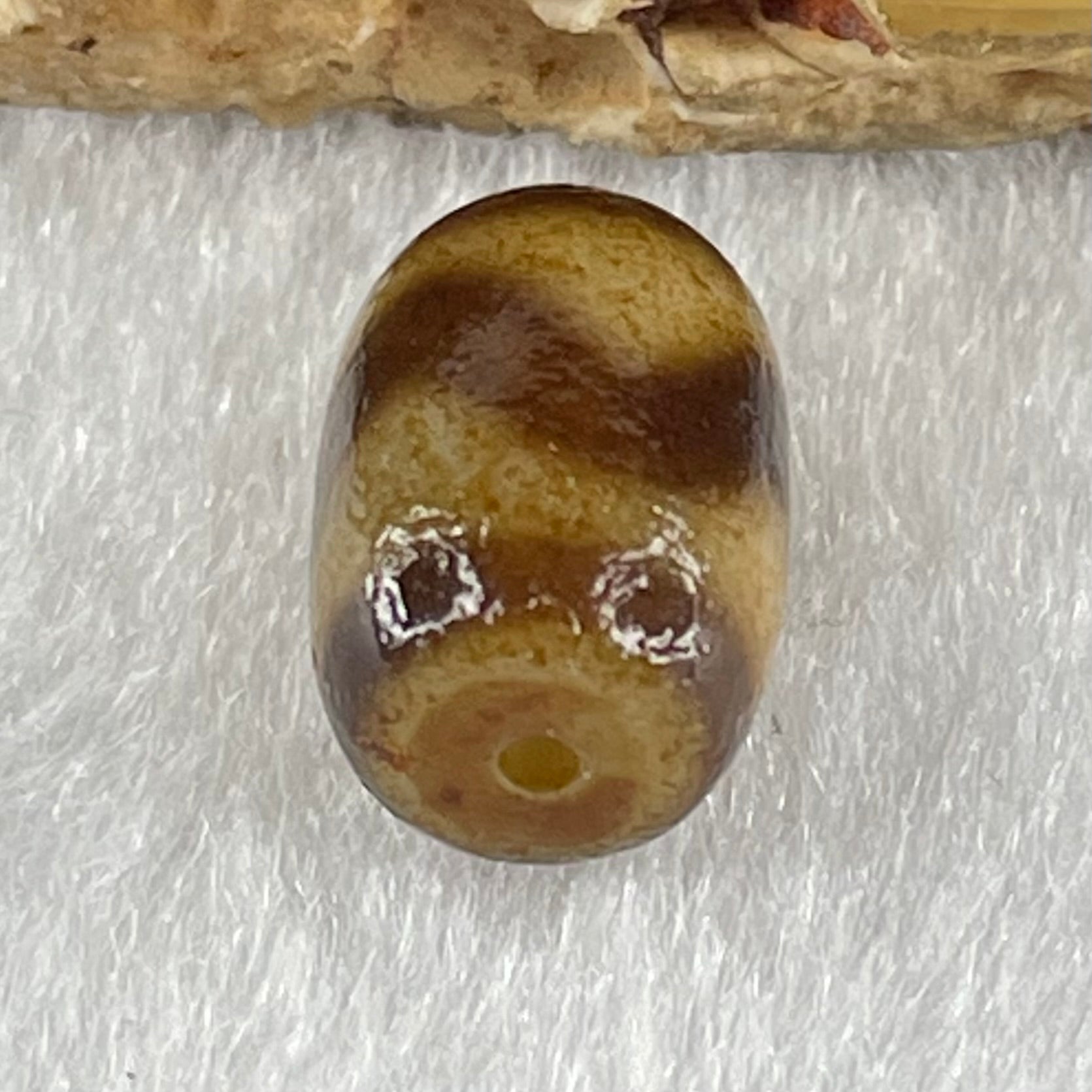 Natural Powerful Tibetan Old Oily Agate Tiger Tooth Daluo Dzi Bead Heavenly Master (Tian Zhu) 1.54g 12.1 by 8.7mm - Huangs Jadeite and Jewelry Pte Ltd