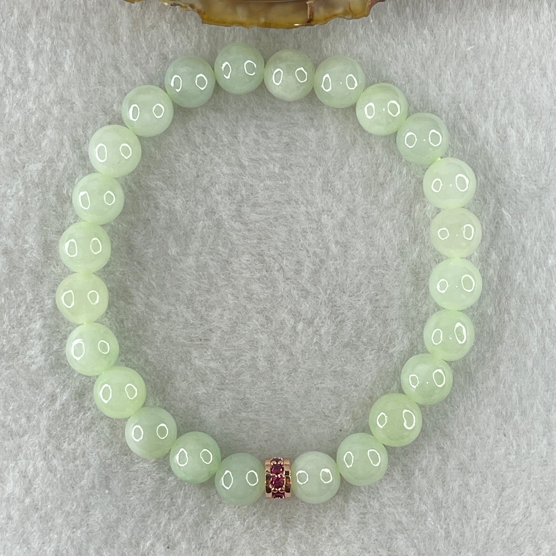 Type A Natural Light Apple Green Jadeite Beads Bracelet 18.06g 15cm 7.8mm 24 Beads - Huangs Jadeite and Jewelry Pte Ltd