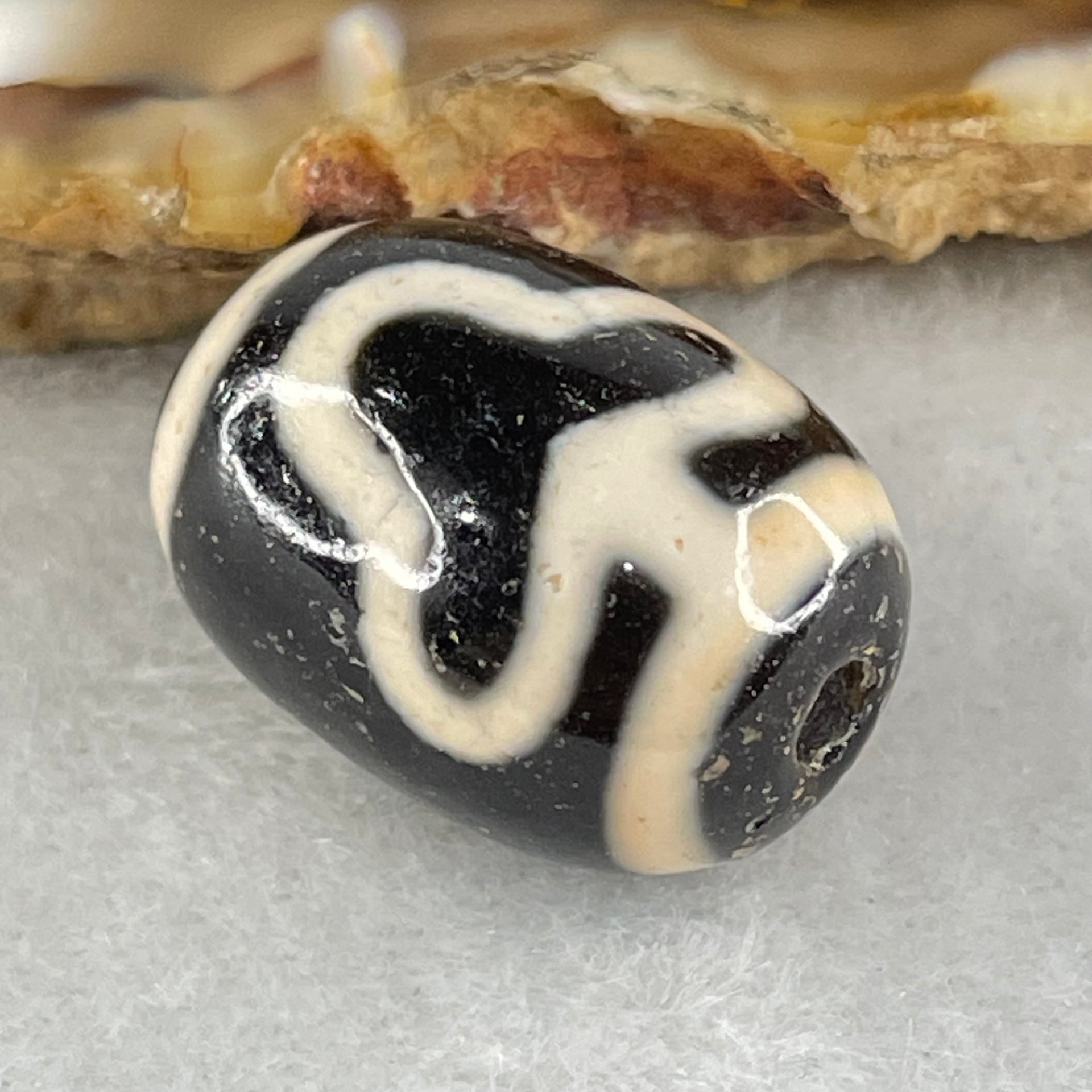 Natural Powerful Tibetan Old Oily Agate Double Bodhi Tree Dzi Bead Heavenly Master (Tian Zhu) 菩提树天珠 4.24g 17.4 by 12.7mm - Huangs Jadeite and Jewelry Pte Ltd