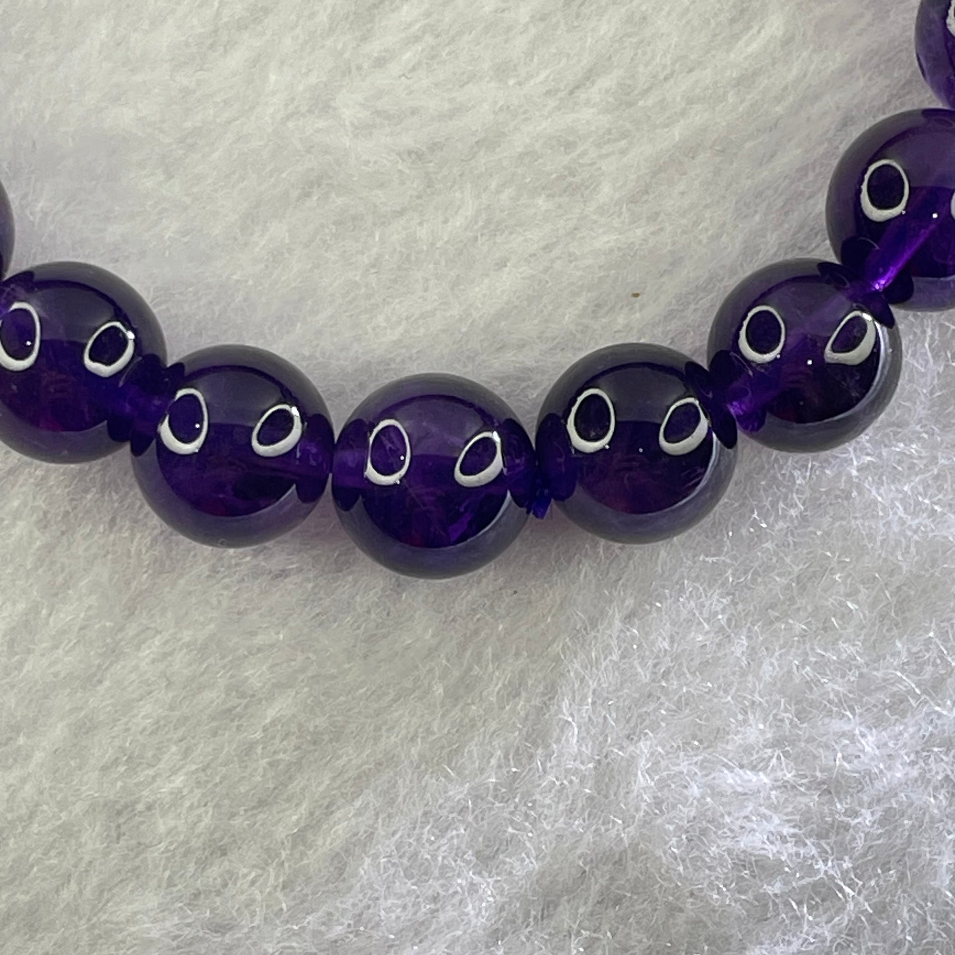 Good Grade Natural Amethyst Bracelet 20.18g 15.5cm 8.9mm 22 Beads - Huangs Jadeite and Jewelry Pte Ltd