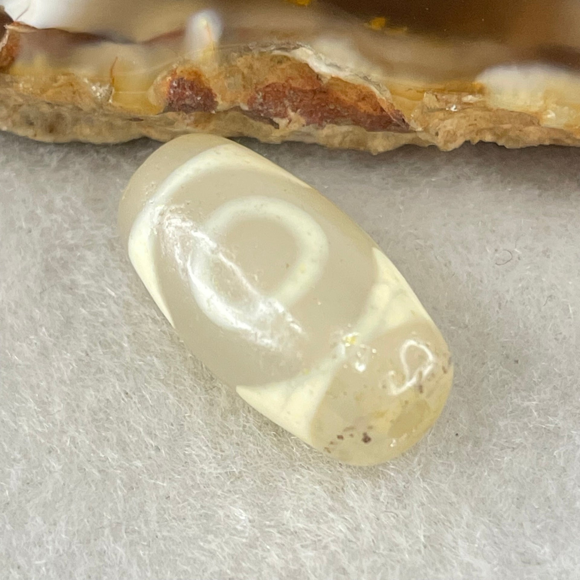 Natural Powerful Tibetan Old Oily Agate 3 Eyes Dzi Bead Heavenly Master (Tian Zhu) 三眼天诛 3.25g 20.0 by 10.6mm - Huangs Jadeite and Jewelry Pte Ltd